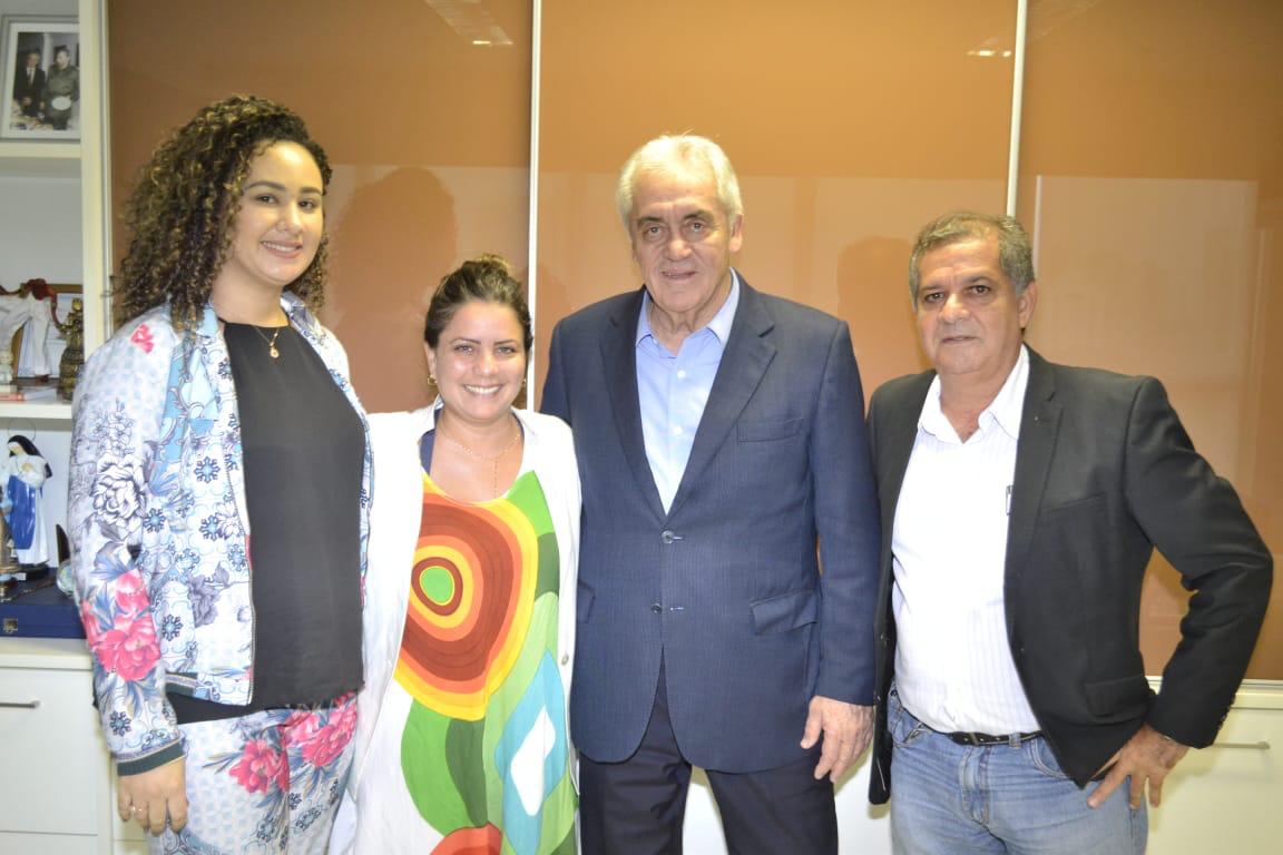 Deputada Mirela Macedo, Senador Otto Alencar e o Presidente do CRQ7, Antônio Cesar Silva