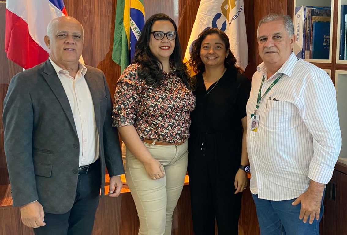 PRESIDENTES DO CRQ 7 E CRCBA SE REÚNEM PARA ALINHAR AÇÕES E AMPLIAR INTEGRAÇÃO ENTRE CONSELHOS