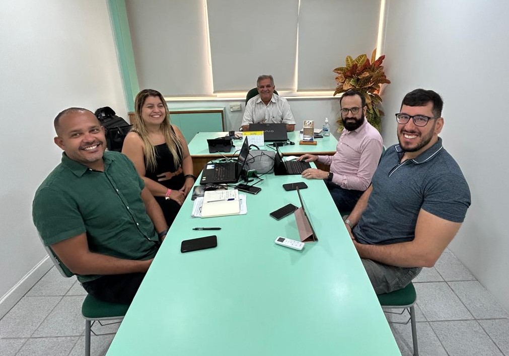 EQUIPE DA GETIC/CFQ FAZ VISITA TÉCNICA AO CRQ VII