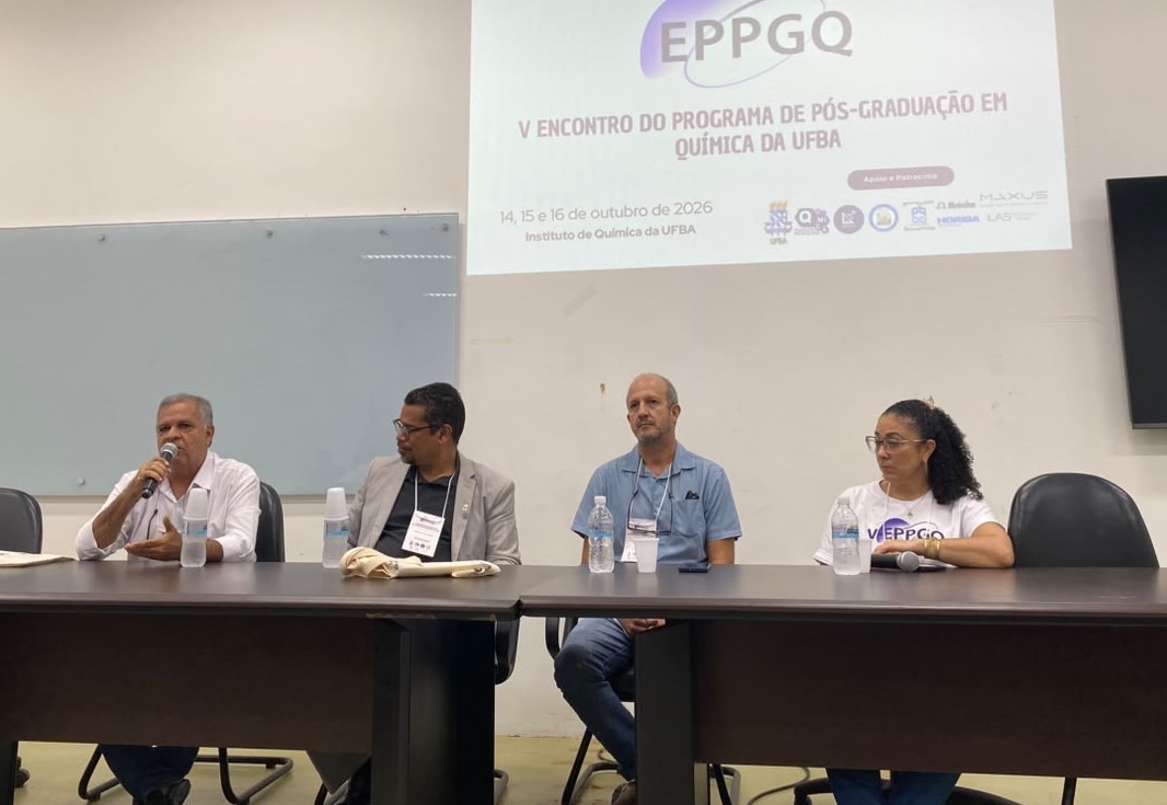 CRQ 7 PARTICIPA DE ENCONTRO DA PÓS-GRADUAÇÃO EM QUÍMICA DA UFBA